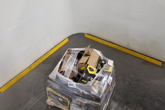 1 Pallets – 35 Pcs – Automotive Accessories, Power – Untested Customer Returns – Walmart