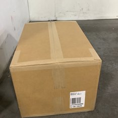 1 Parcel Box - 85 Pcs - Jeans, Pants, Legging & Shorts, T-Shirts, Polos, Sweaters & Cardigans, Jackets & Outerwear - Untested Customer Returns - Columbia, Under Armour, The North Face, Free Country - Outdoor Retailer