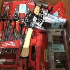 1 Parcel Box - 42 Pcs - Milwaukee Tools - Untested Customer Returns - Major Retailer