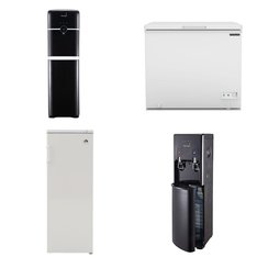 Pallet - 8 Pcs - Bar Refrigerators & Water Coolers, Refrigerators, Freezers - Customer Returns - Frigidaire, Arctic King, Galanz, Primo