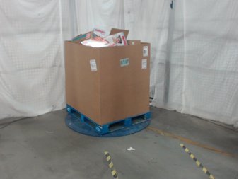 1 Pallets – 36 Pcs – New Diapers & Wipes, Lighting & Light Fixtures, Kitchen & Dining, Blankets, Throws & Quilts – New and New Damaged Box – Walmart