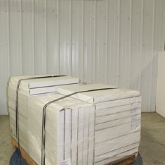 1 Pallets - 35 Pcs - New Decor - New and New Damaged Box - Walmart