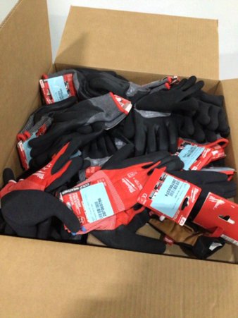 1 Parcel Box – 26 Pcs – Milwaukee Tools – Untested Customer Returns – Major Retailer