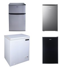 Pallet - 9 Pcs - Bar Refrigerators & Water Coolers, Refrigerators, Freezers - Customer Returns - HISENSE, Galanz, Primo, Thomson