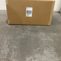 1 Parcel Box - 36 Pcs - T-Shirts, Polos, Sweaters, Jeans, Pants & Shorts - Untested Customer Returns - Columbia, Under Armour, Arctix, ActionHeat - Outdoor Retailer