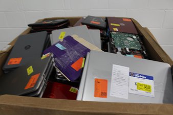 Pallet – 412 Pcs – Laptop Computers – Scrap – HP, DELL, ACER, LENOVO