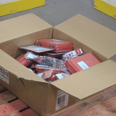 3 Parcel Boxes - 118 Pcs - Power Tools, Hand Tools - Conditionally Assessed Milwaukee Tools Returns (Conditions in Manifest)