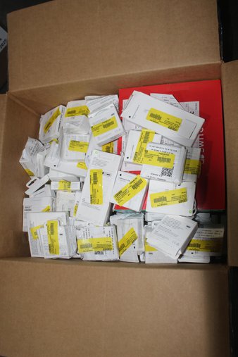 3 Parcel Boxes – 208 Pcs – Other, Cases, Point & Shoot – Untested Customer Returns – Major Retailer
