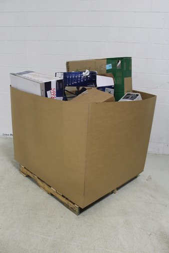 Pallet – 68 Pcs – Patio & Outdoor Lighting / Decor – Customer Returns – Portfolio, Utilitech, Harbor Breeze, Project Source