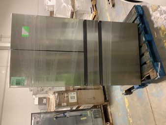 Pallet – 1 Pcs – Kitchen & Dining – Samsung Electronics – SAMSUNG ELECTRONICS RF23BB8600QLAA CVR CCY LF 23 CU FT SMART 4DR FRD