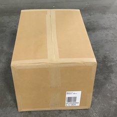 1 Parcel Box - 57 Pcs - Jeans, Pants, Legging & Shorts, T-Shirts, Polos, Sweaters & Cardigans - Untested Customer Returns - Columbia, The North Face, Leilani, Under Armour - Outdoor Retailer