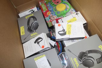 1 Parcel Box – 37 Pcs – Over Ear Headphones, In Ear Headphones – OPEN BOX UNTESTED RETURNS – Walmart