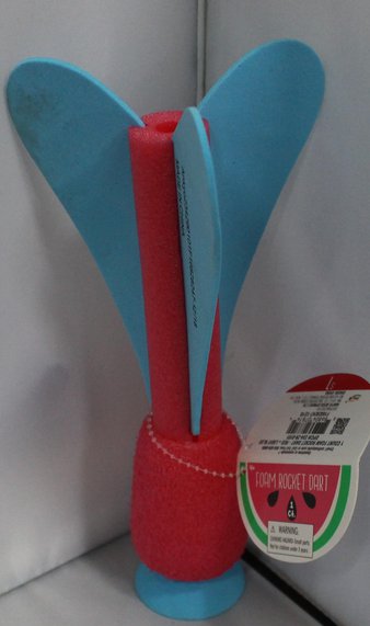 150 Pcs – Bullseyes Playground Foam Rocket Dart – Red & Light Blue – New – Retail Ready