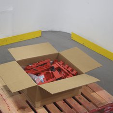 1 Parcel Box - 73 Pcs - Milwaukee Tools - Untested Customer Returns - Major Retailer