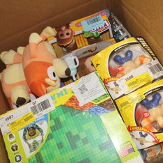 1 Parcel Box - 18 Pcs - Stuffed Animals, Action Figures - OPEN BOX UNTESTED RETURNS - Walmart