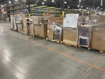 Truckload – Cabinets & Vanities (Lowe’s) – Customer Returns