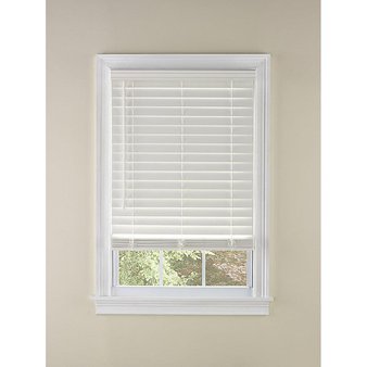 25 Pcs – Levolor 1913882 2-in Cordless White Faux Wood Plantation Blinds, 34.5-in x 72-in – Like New, Open Box Like New – Retail Ready