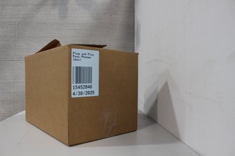 1 Parcel Box Box- 38 Pcs – Other – Customer Returns (Plug and Play Tested) – Motorola, Samsung, AT & T, TCL – Walmart