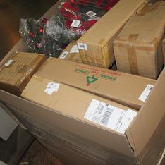 3 Pallets - 192 Pcs - Curtains & Window Coverings, Decorations & Favors, Bedding Sets, Sheets, Pillowcases & Bed Skirts - Like New or New Customer Returns - JC Penney