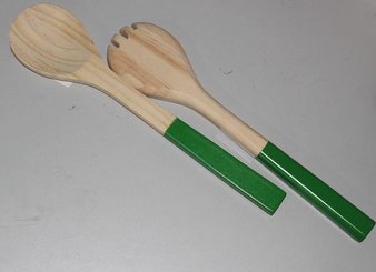 28 Pcs – Bullseyes Playground Wooden Spoons Set – New, Like New – Retail Ready