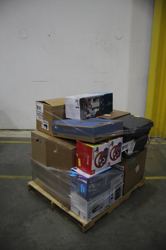 WEEKEND SPECIAL – 6 Pallets – 186 Pcs – Audio Headsets, Grills & Outdoor Cooking, Shredders, In Ear Headphones – Untested Customer Returns – Walmart
