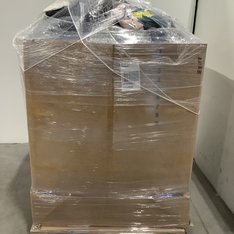 1 Pallet - 700 Pcs – Sportsman's Apparel - Untested Customer Returns - Outdoor Retailer