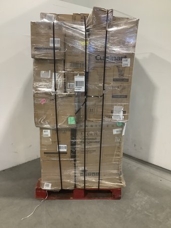 1 Pallet – 38 Pcs – Decorations & Favors, Decor, Food Processors, Blenders, Mixers & Ice Cream Makers – Untested Customer Returns – Walmart