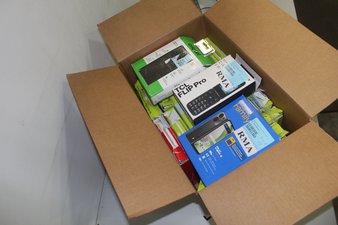 1 Parcel Box Box- 23 Pcs – Samsung – Customer Returns (Plug and Play Tested) – Samsung, Motorola, Nokia, BLU – Walmart