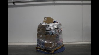 3 Pallets – 83 Pcs – Outdoor Play, Pools & Water Fun, Vehicles, Trains & RC – Untested Customer Returns – Walmart