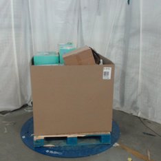 3 Pallets - 120 Pcs - New Blankets, Throws & Quilts, Diapers & Wipes, Cleaning Supplies, Kitchen & Dining - New and New Damaged Box - Walmart