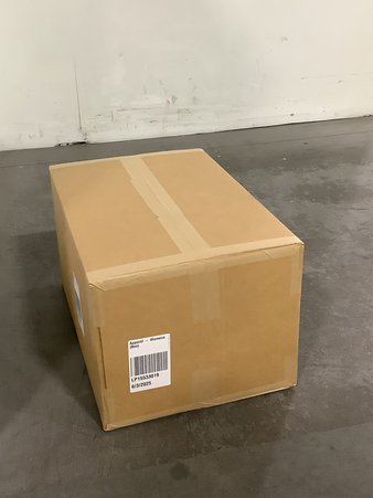 1 Parcel Box – 23 Pcs – Jeans, Pants, Legging & Shorts, T-Shirts, Polos, Sweaters & Cardigans – Untested Customer Returns – Columbia, Under Armour, The North Face – Outdoor Retailer