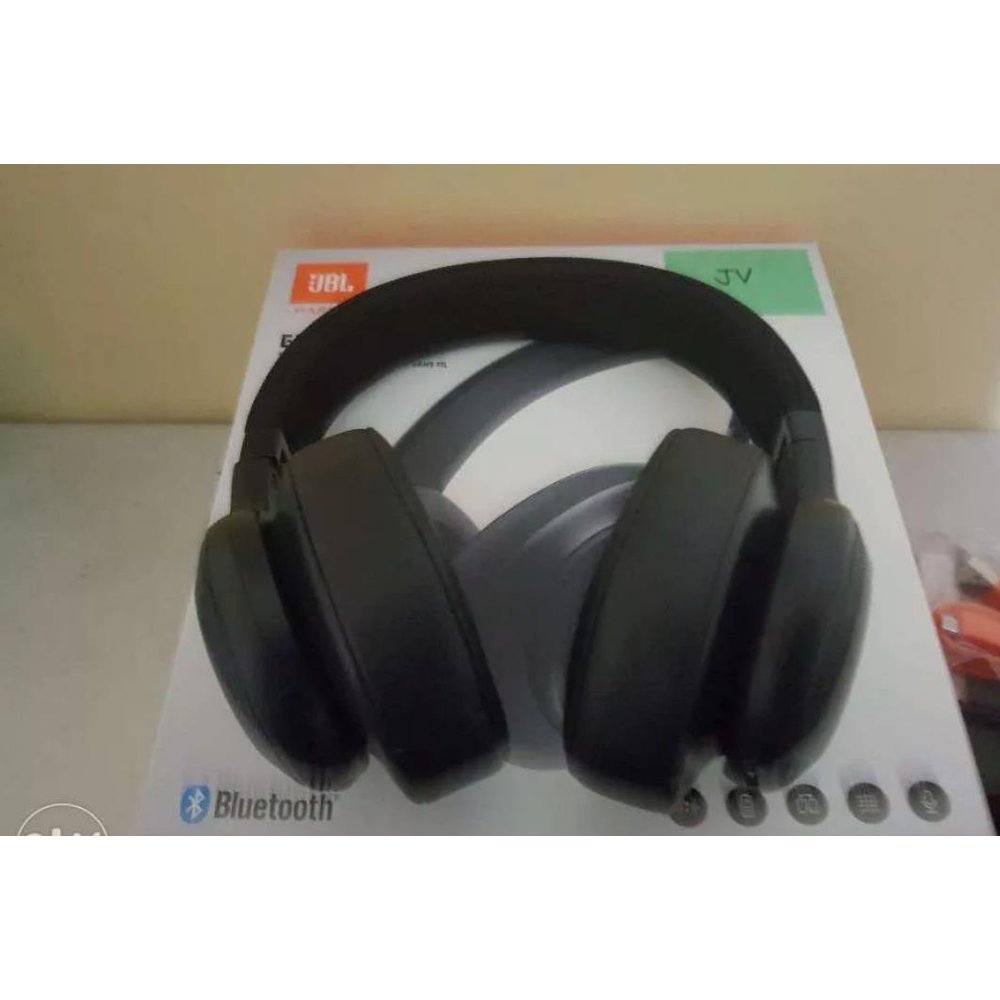8 Pcs JBL, Monster Headphones & Portable Speakers Refurbished