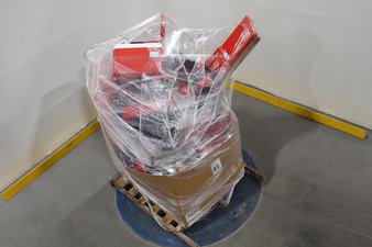 3 Pallet – 414 Pcs – Tool Accessories, Batteries, Hand Tools, Safety Clothing & Equipment – Milwaukee, Wood Products Manufacturers – Major Retailer
