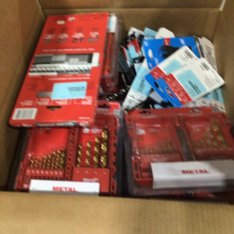 1 Parcel Box - 122 Pcs - Milwaukee Tools - Untested Customer Returns - Major Retailer