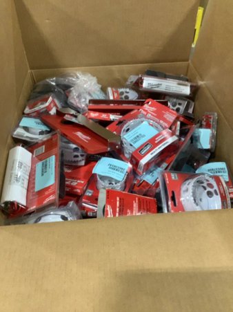 3 Parcel Boxes – 187 Pcs – Tool Accessories, Hand Tools – Conditionally Assessed Milwaukee Tools Returns (Conditions in Manifest)