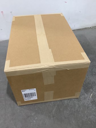 1 Parcel Box – 27 Pcs – Jackets & Outerwear, Jeans, Pants, Legging & Shorts – Untested Customer Returns – The North Face, Columbia – Outdoor Retailer