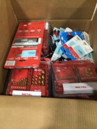 1 Parcel Box – 122 Pcs – Milwaukee Tools – Untested Customer Returns – Major Retailer