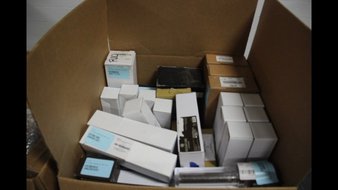 1 Parcel Box – 60 Pcs – Hardware, Kitchen & Bath Fixtures – Untested Customer Returns – Signature Hardware