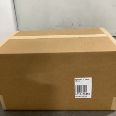 1 Parcel Box - 43 Pcs - T-Shirts, Polos, Sweaters, Jeans, Pants & Shorts - Untested Customer Returns - Columbia, The North Face, Under Armour, AFTCO - Outdoor Retailer