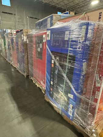 Truckload – 26 Pallets – 353 Pcs – Plug and Play Pass TVs – LED/LCD TVs (55″+) – Lane 14 – Customer Returns – VIZIO, Onn, TCL, Samsung