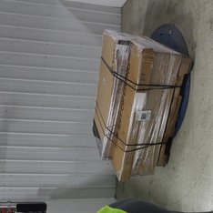 1 Pallets - 5 Pcs - New Bedroom - New and New Damaged Box - Walmart