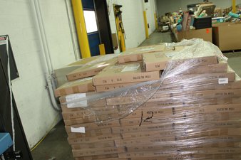 CLEARANCE! 12 Pallets – 9687 Pcs – Office Supplies, Calendars, Arts & Crafts, Books – Customer Returns – AT-A-GLANCE, Blue Sky, Lang, Mead