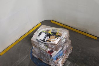 1 Pallets – 42 Pcs – Power, Automotive Accessories, Back up & Dashboard Cameras – Untested Customer Returns – Walmart