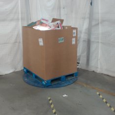 1 Pallets - 36 Pcs - New Diapers & Wipes, Lighting & Light Fixtures, Kitchen & Dining, Blankets, Throws & Quilts - New and New Damaged Box - Walmart