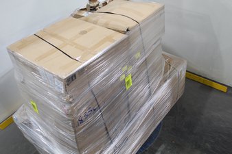 3 Pallets – 168 Pcs – New Automotive Accessories, Bedroom – New and New Damaged Box – Walmart