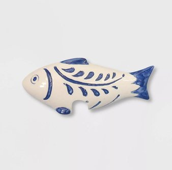 88 Pcs – Opalhouse 4″ Ceramic Fish Pot Percher, Blue & White – Ceramic Material – New – Retail Ready