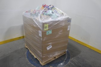 1 Pallets – 138 Pcs – New Boardgames, Puzzles & Building Blocks, Stuffed Animals, Action Figures, Not Powered – New and New Damaged Box – Walmart