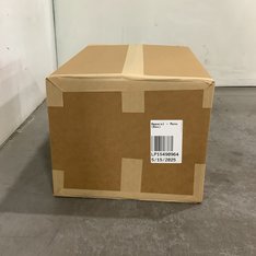 1 Parcel Box - 35 Pcs - T-Shirts, Polos, Sweaters, Jackets & Outerwear - Untested Customer Returns - The North Face, Under Armour, huk - Outdoor Retailer