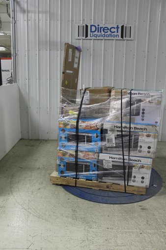 3 Pallets – 31 Pcs – New Trampolines, Microwaves, Storage & Organization, Camping & Hiking – New and New Damaged Box – Walmart