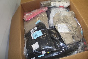 1 Parcel Box – 31 Pcs – Like New and New Clothing, Shoes, Accessories – T-Shirts, Polos, Sweaters, Dress Shirts – JC Penney